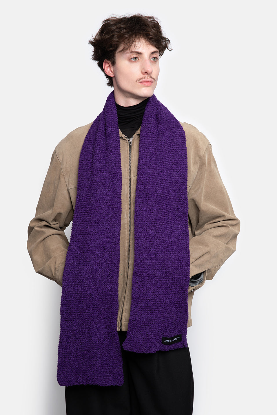 Leo sjaal paarse bouclé