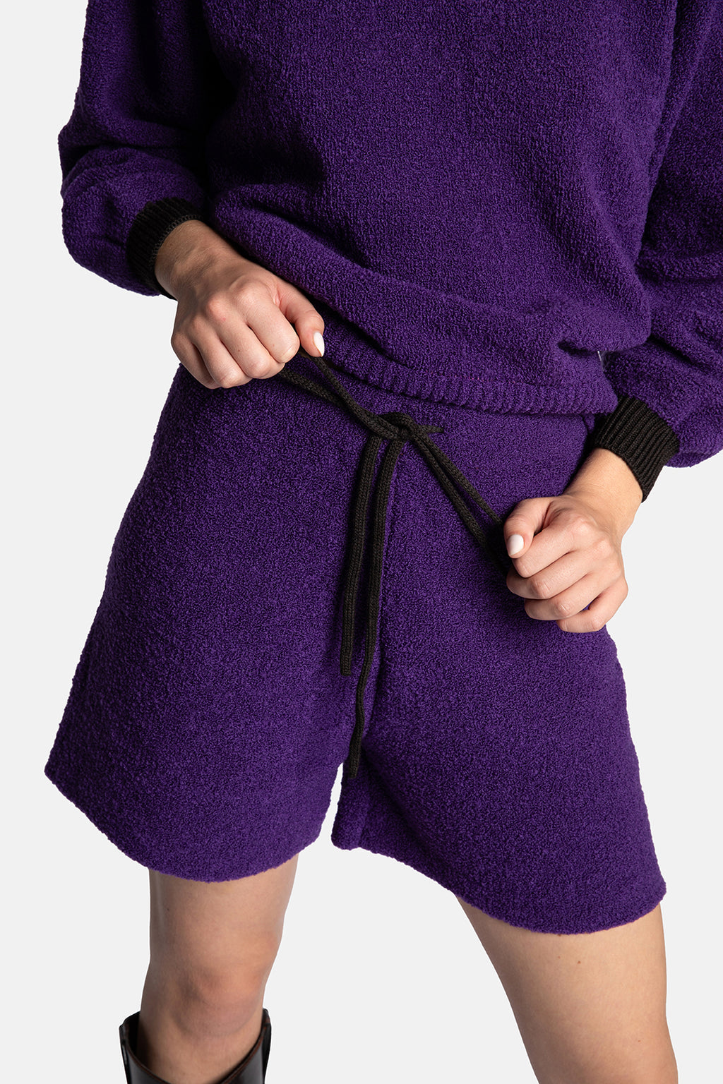 SHORT paars bouclé