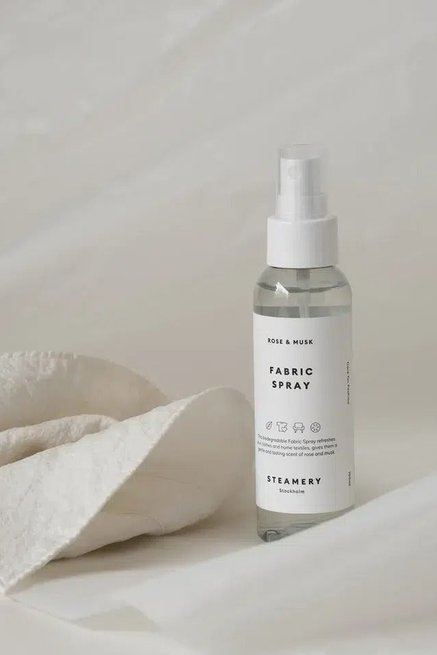FABRIC SPRAY rozen en muskus steamery